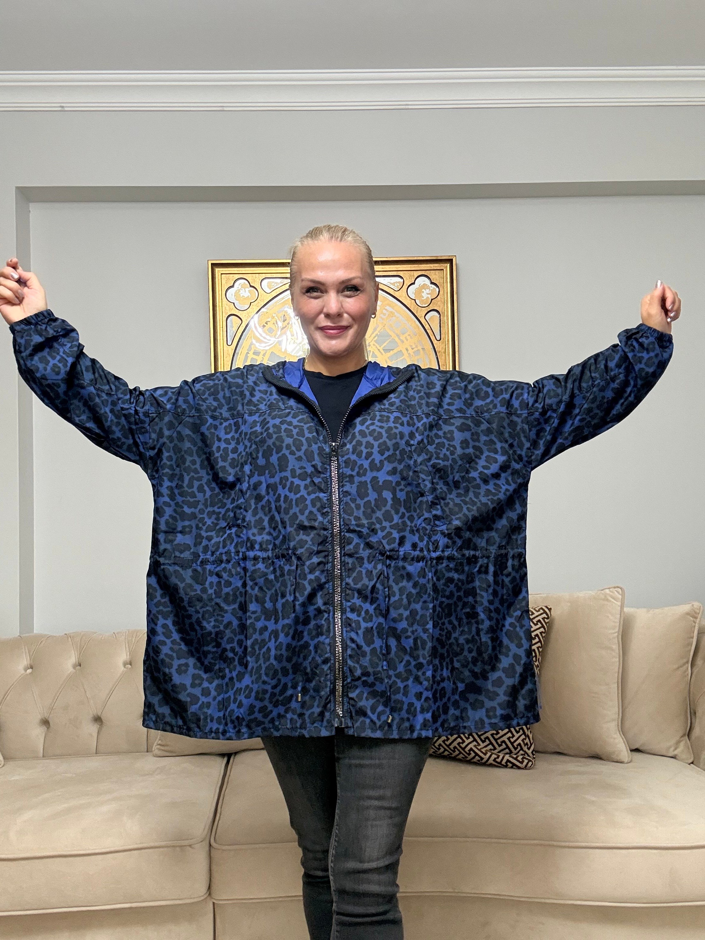 894 Leopar Desen Yağmurluk