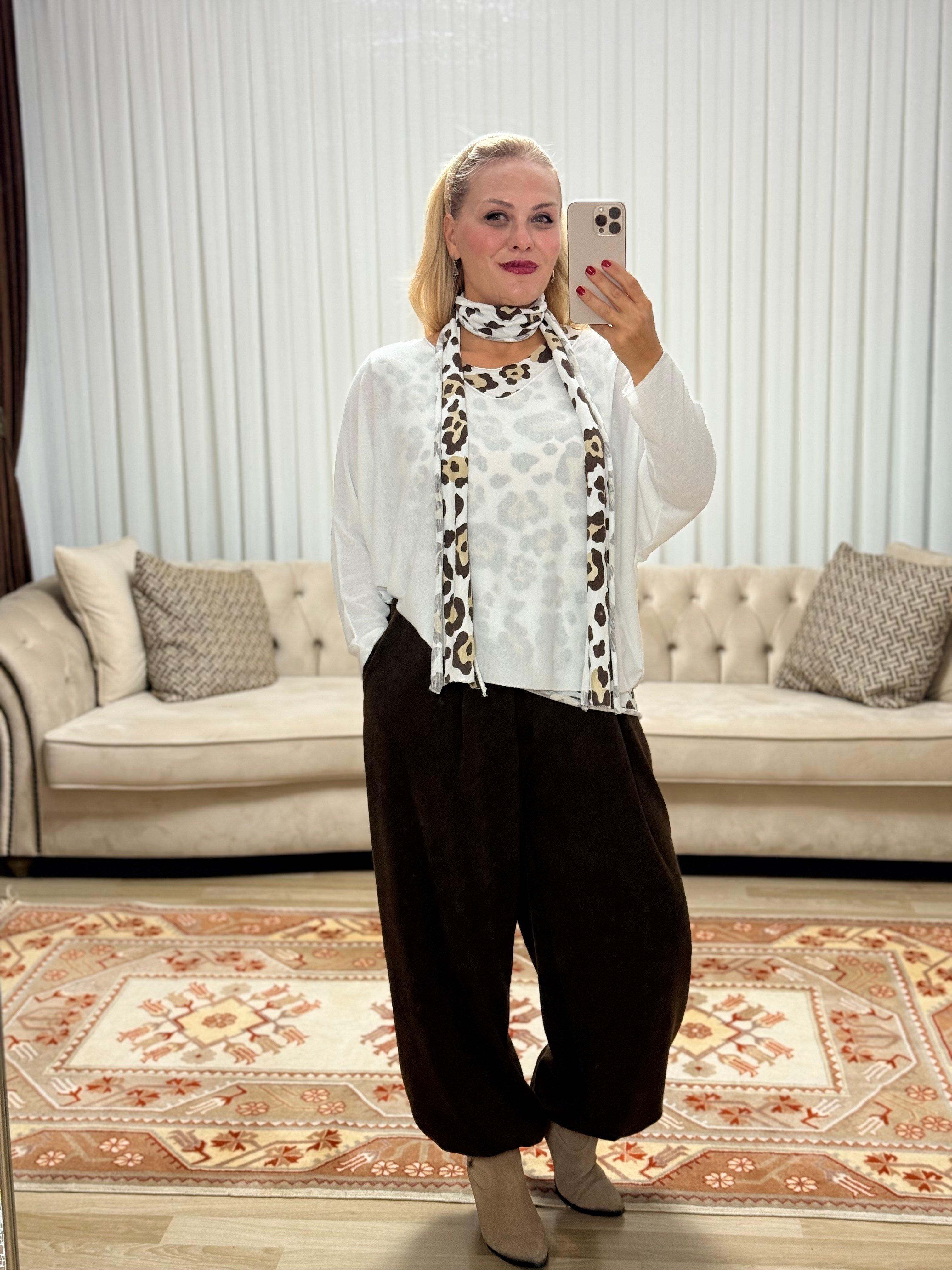 941  Leopar Desen Fularlı Bluz