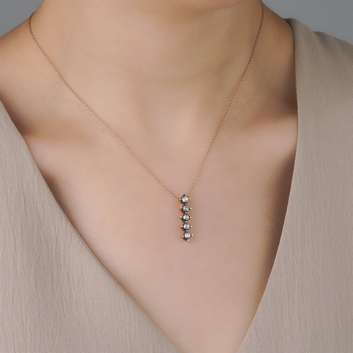 0,40 CT EFSUN ELMAS KOLYE