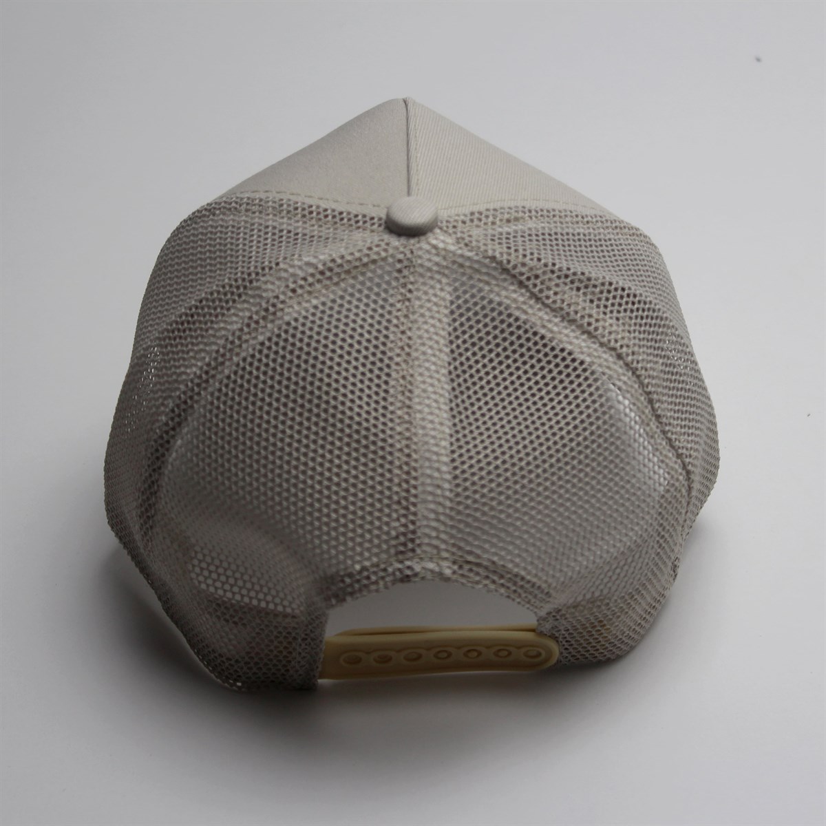 SADE FİLELİ PAMUKLU KALITELİ SPORT  ŞAPKA saf001