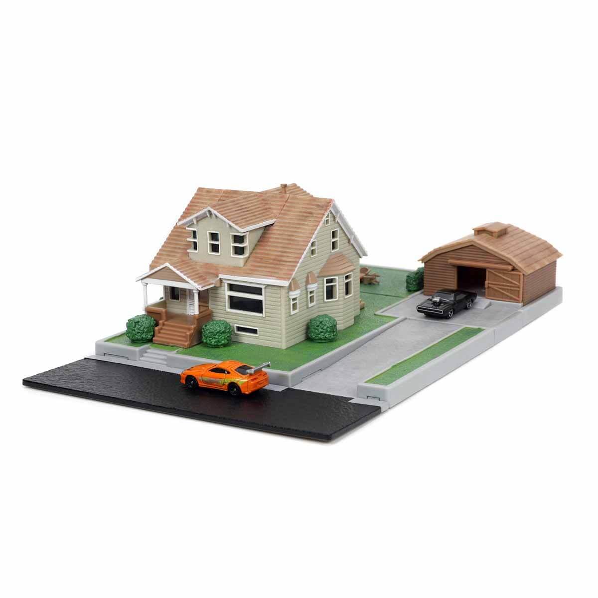 253203081 JADA F&F NANO DOM'S HOUSE DIORAMA