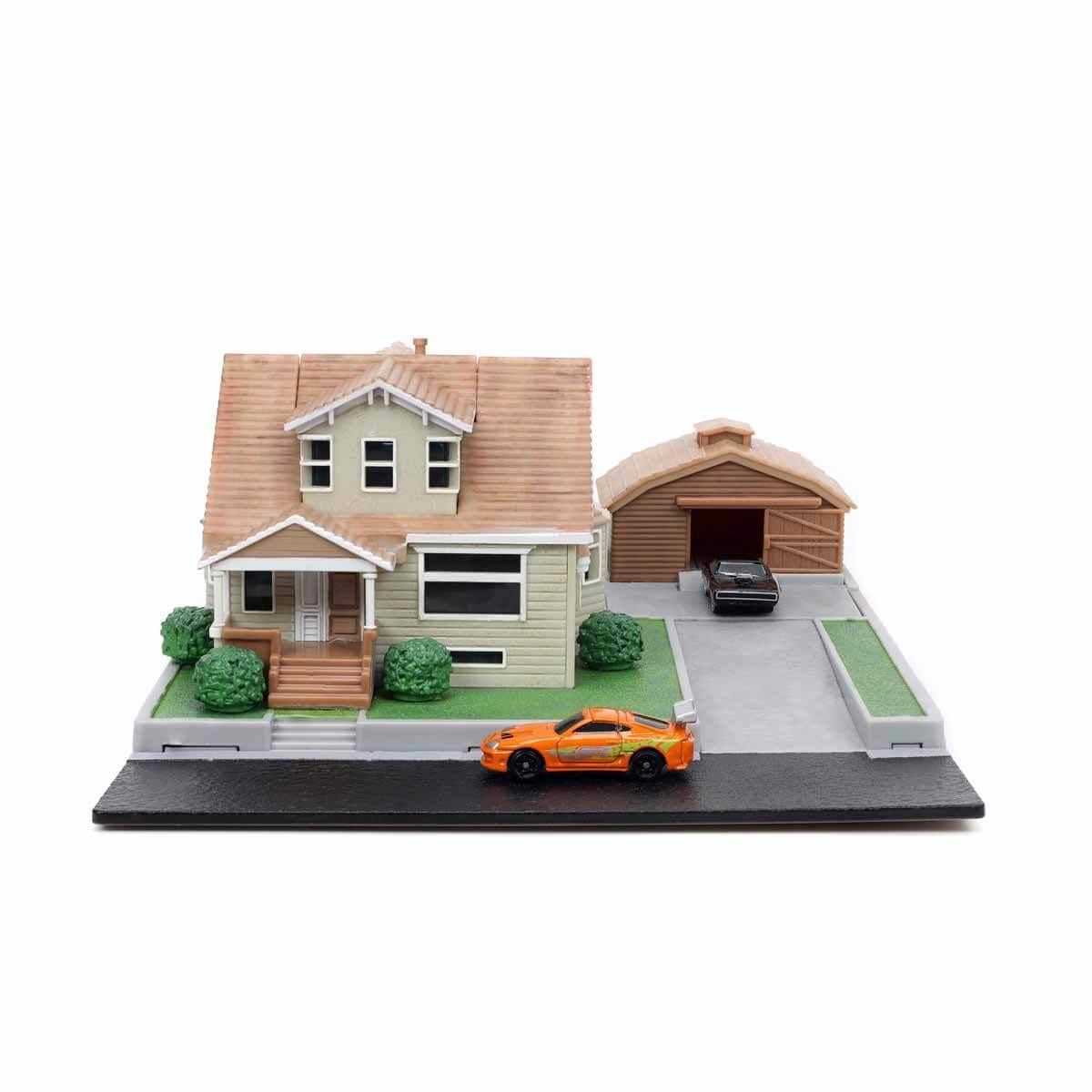 253203081 JADA F&F NANO DOM'S HOUSE DIORAMA