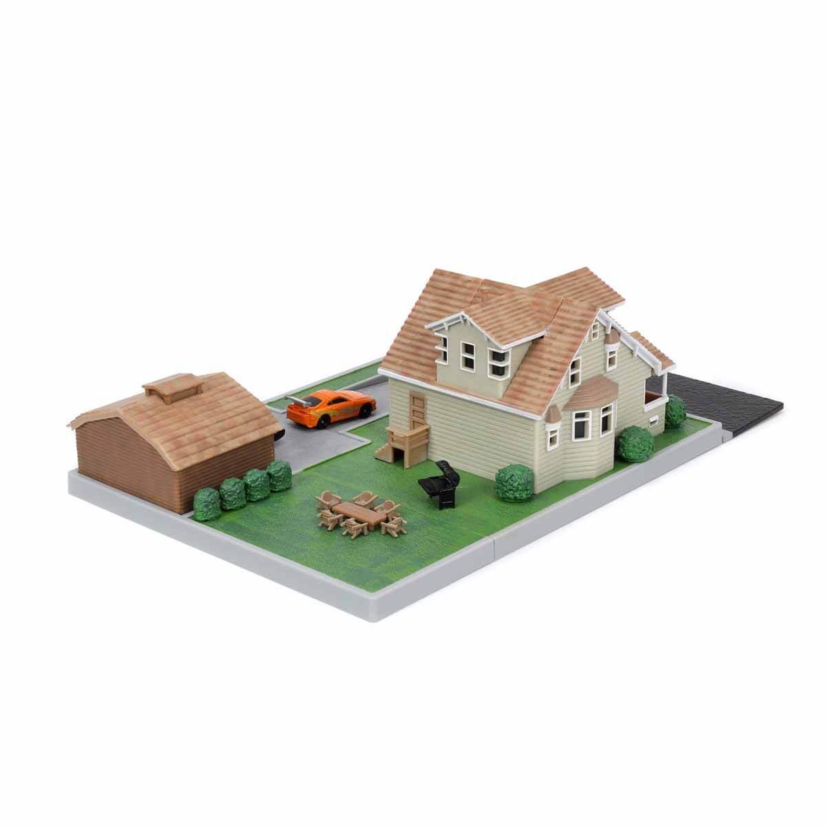253203081 JADA F&F NANO DOM'S HOUSE DIORAMA