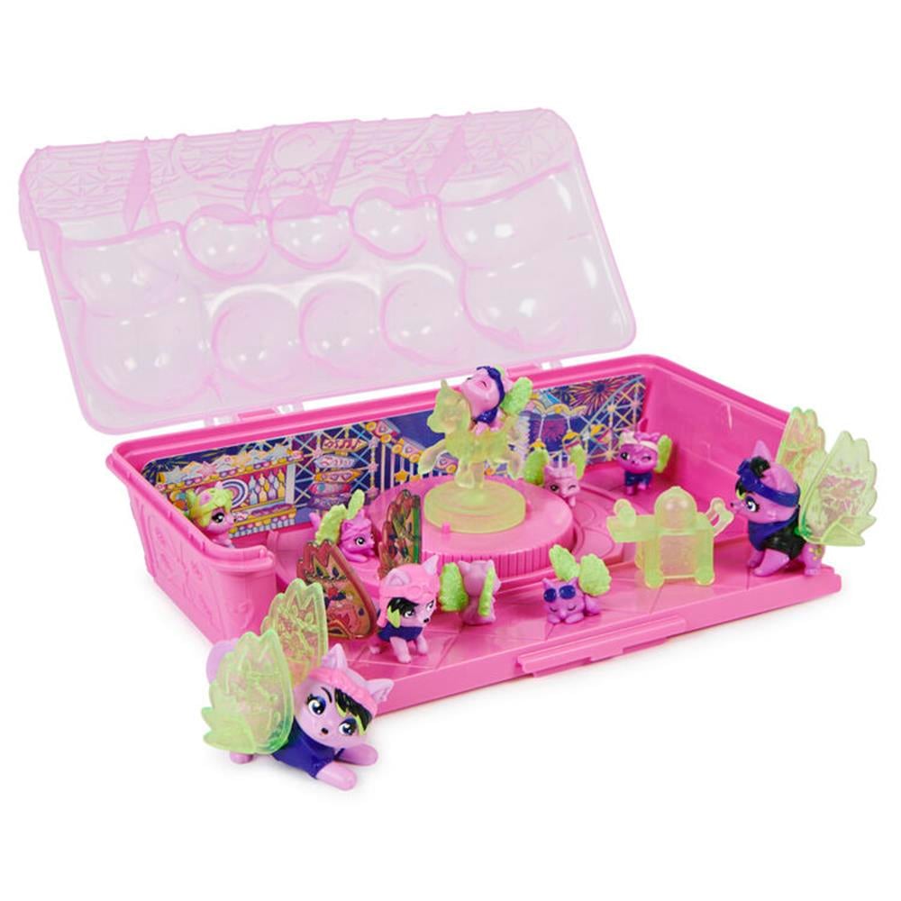 6064444 EGG COL DELUXE FAMILY PK WOLF