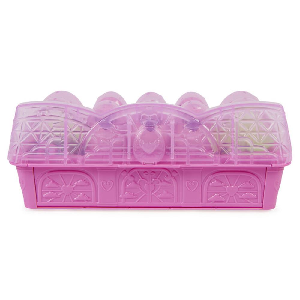 6064444 EGG COL DELUXE FAMILY PK WOLF