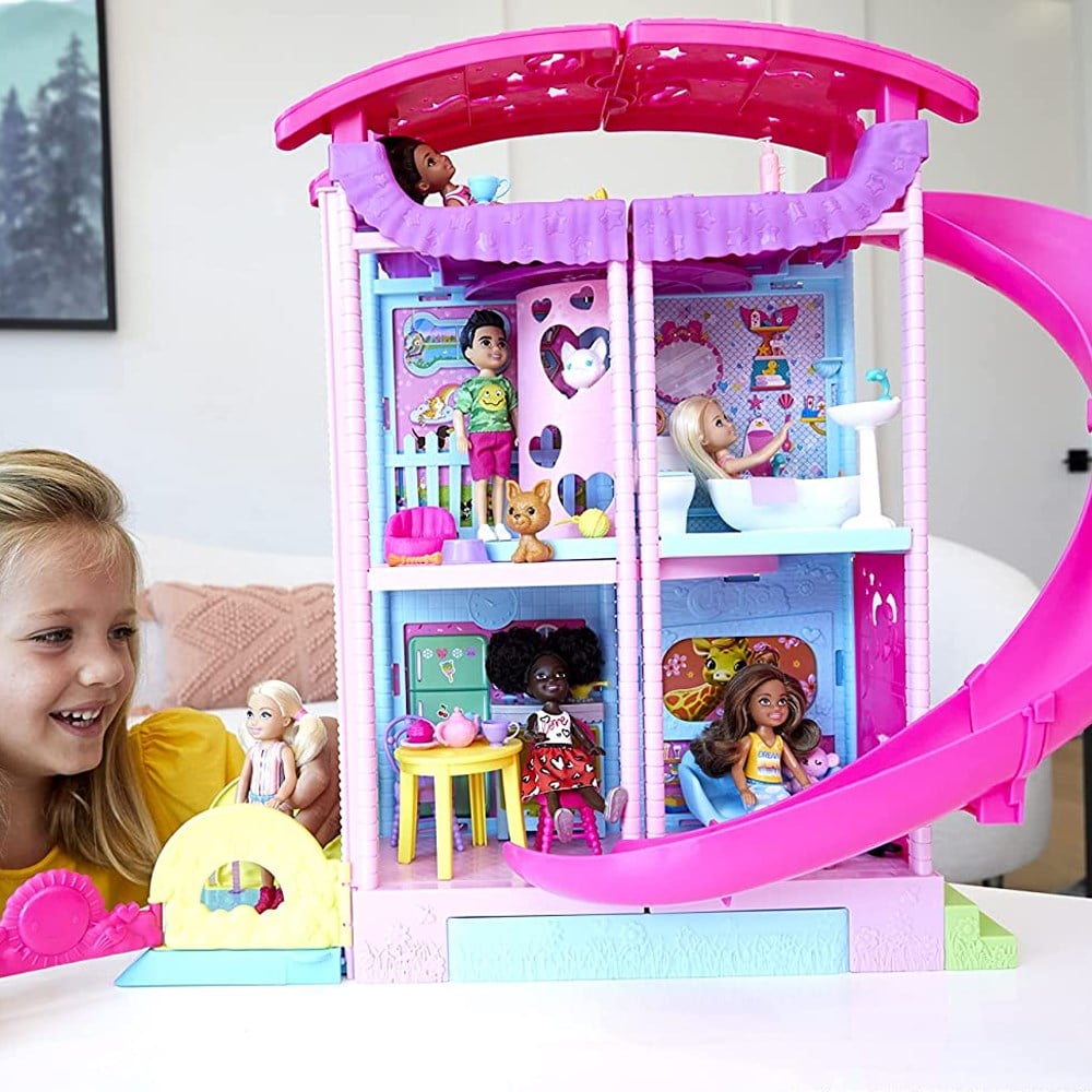 Barbie Chelsea Oyun Evi Asansörlü HCK77