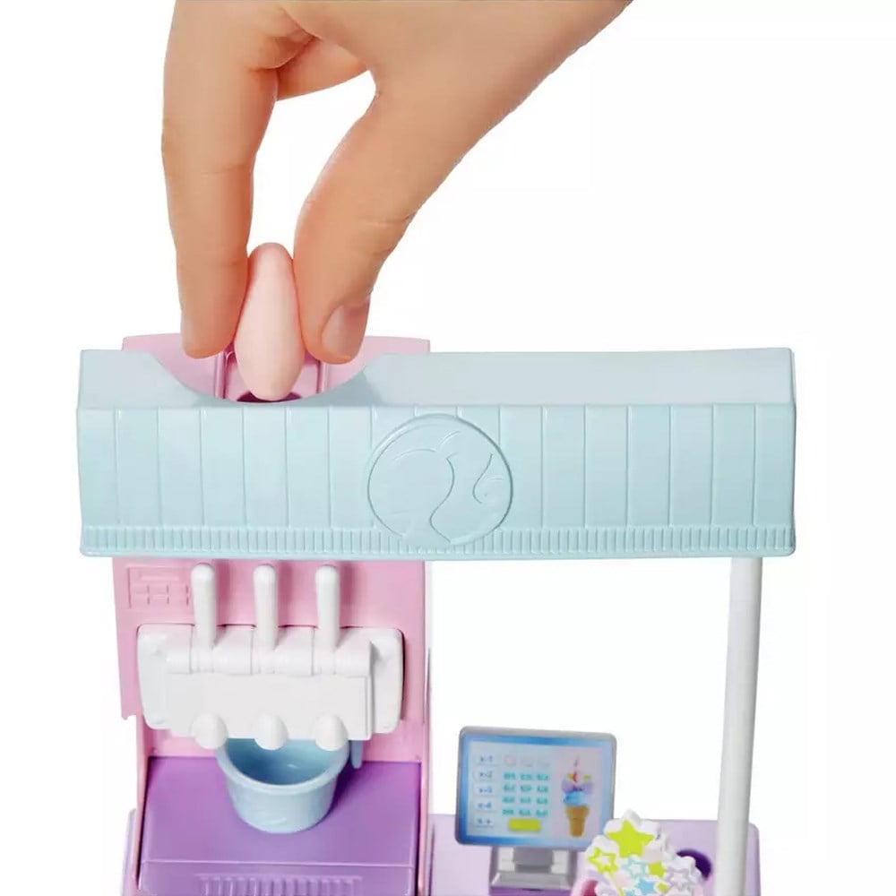 Barbie Dondurma Dükkanı Oyun Seti HCN46