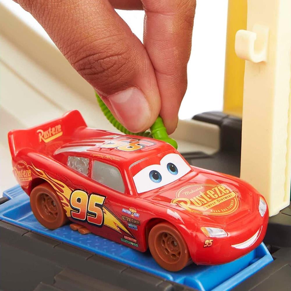 Cars Yarış Heyecanı Oyun Seti HDN02