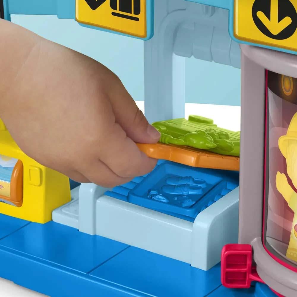 Fisher Price Little People Eğlenceli Havaalanı HTJ26