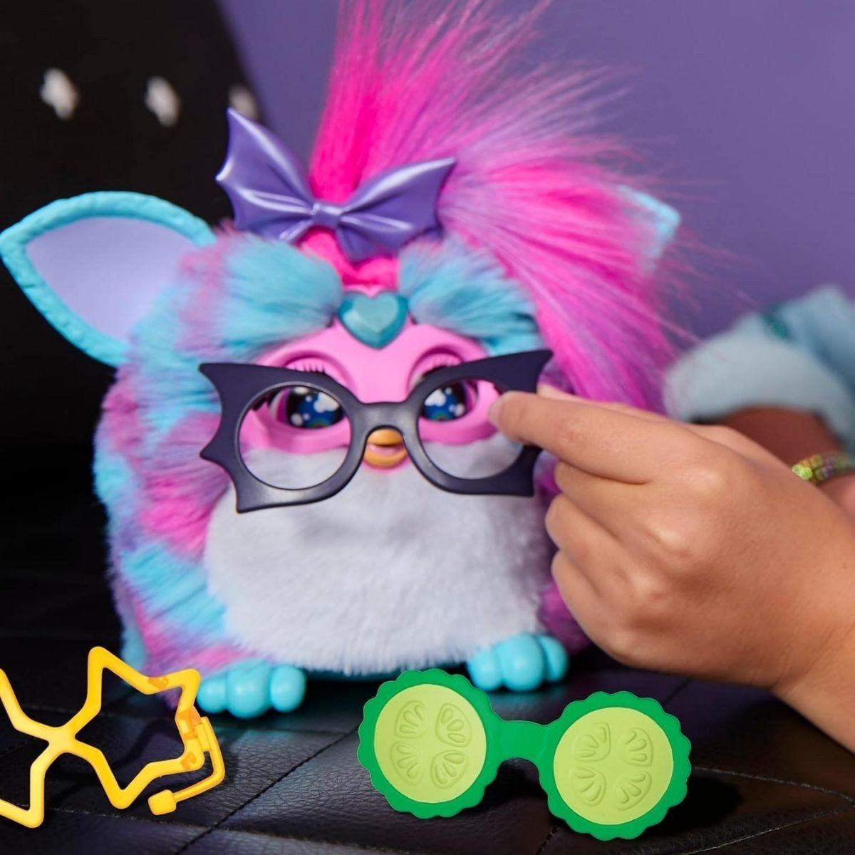 G2383 FUR FURBY VIBES