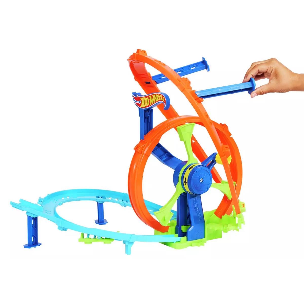 Hot Wheels Hızlı Fırlatma Ve Döngü Parkuru Oyun Seti JBX65