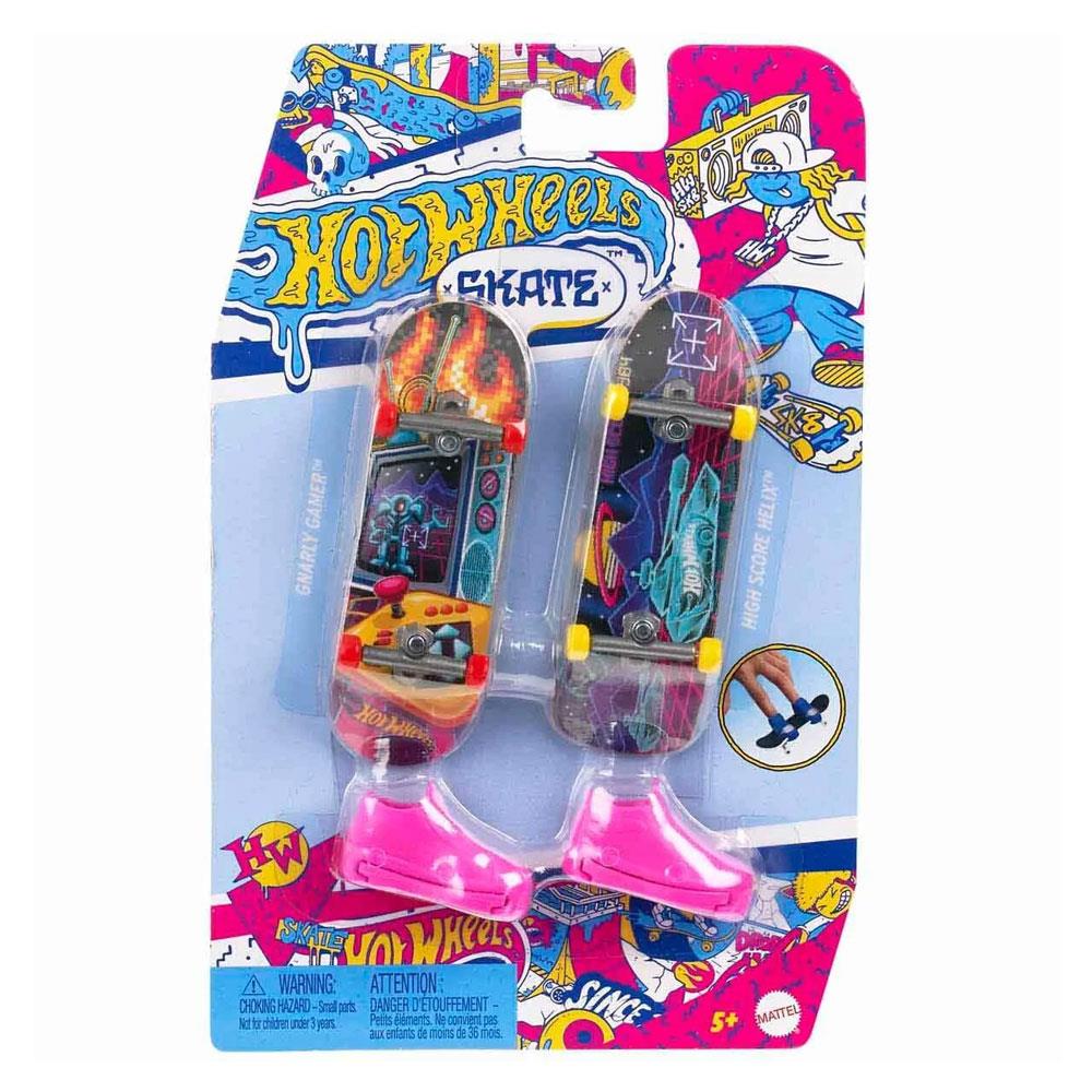 HXL17 HOT WHEELS SKATE RETRO TEMALI IKILI PARMAK KAYKAY VE AYAKKABI PAKETLERI