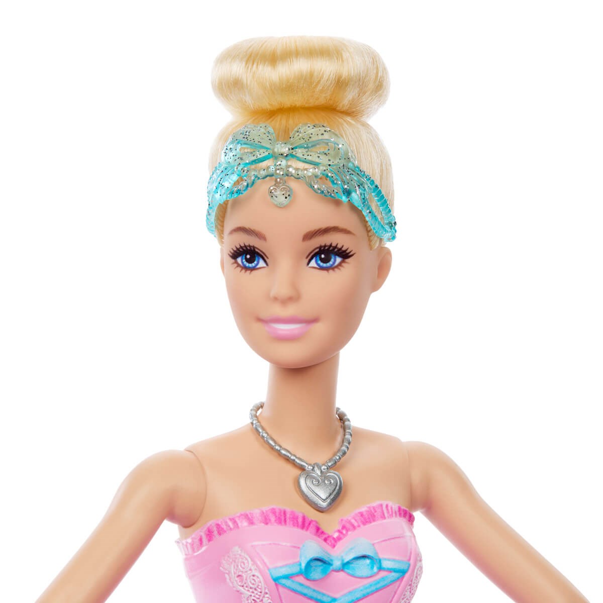 JLW53 BARBIE FINDIKKIRAN BALESI DELUXE CLARA