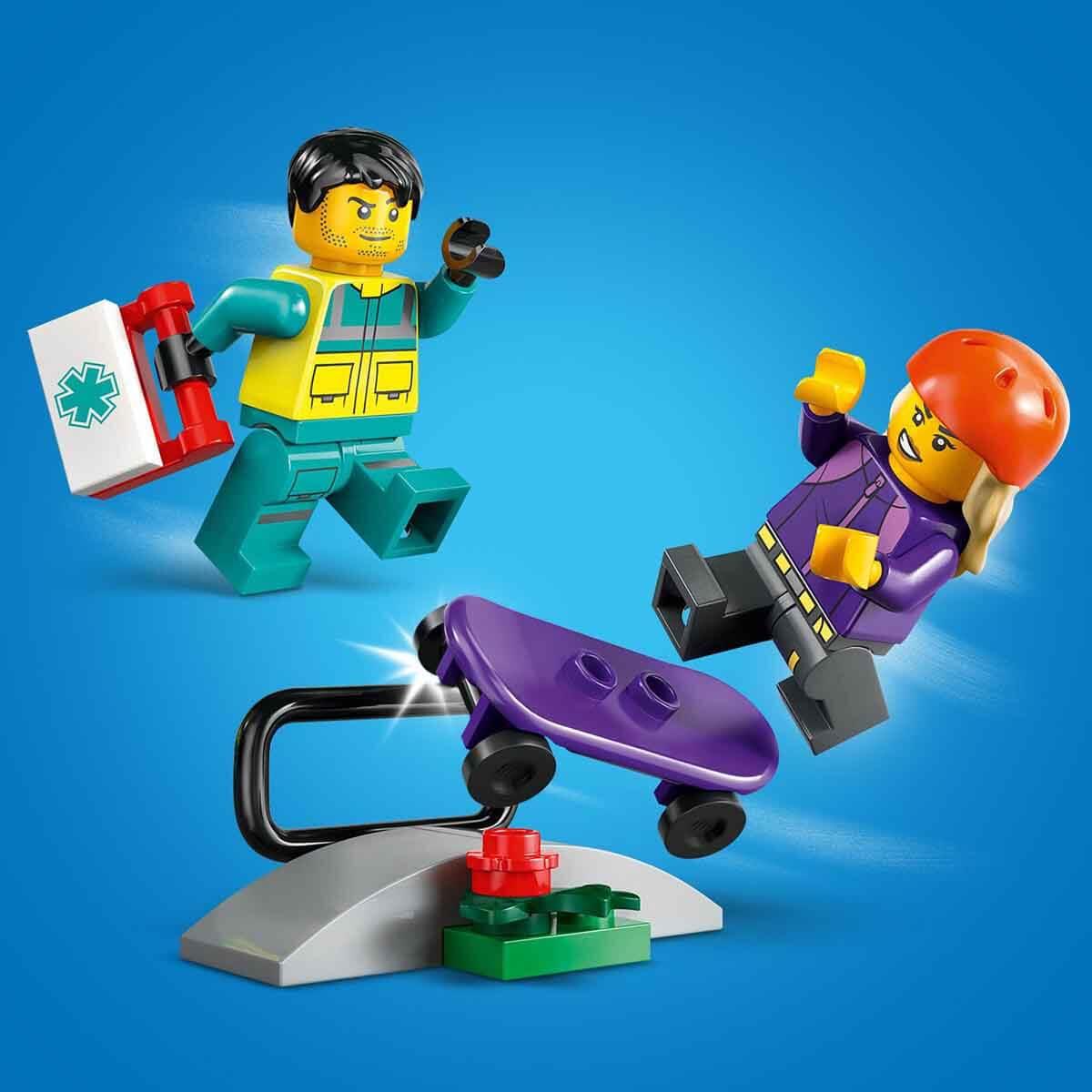 Lego City Acil Yardım Ambulansı 60451 Çocuklar için Yaratıcı Oyuncak Yapım Seti 184 Parça