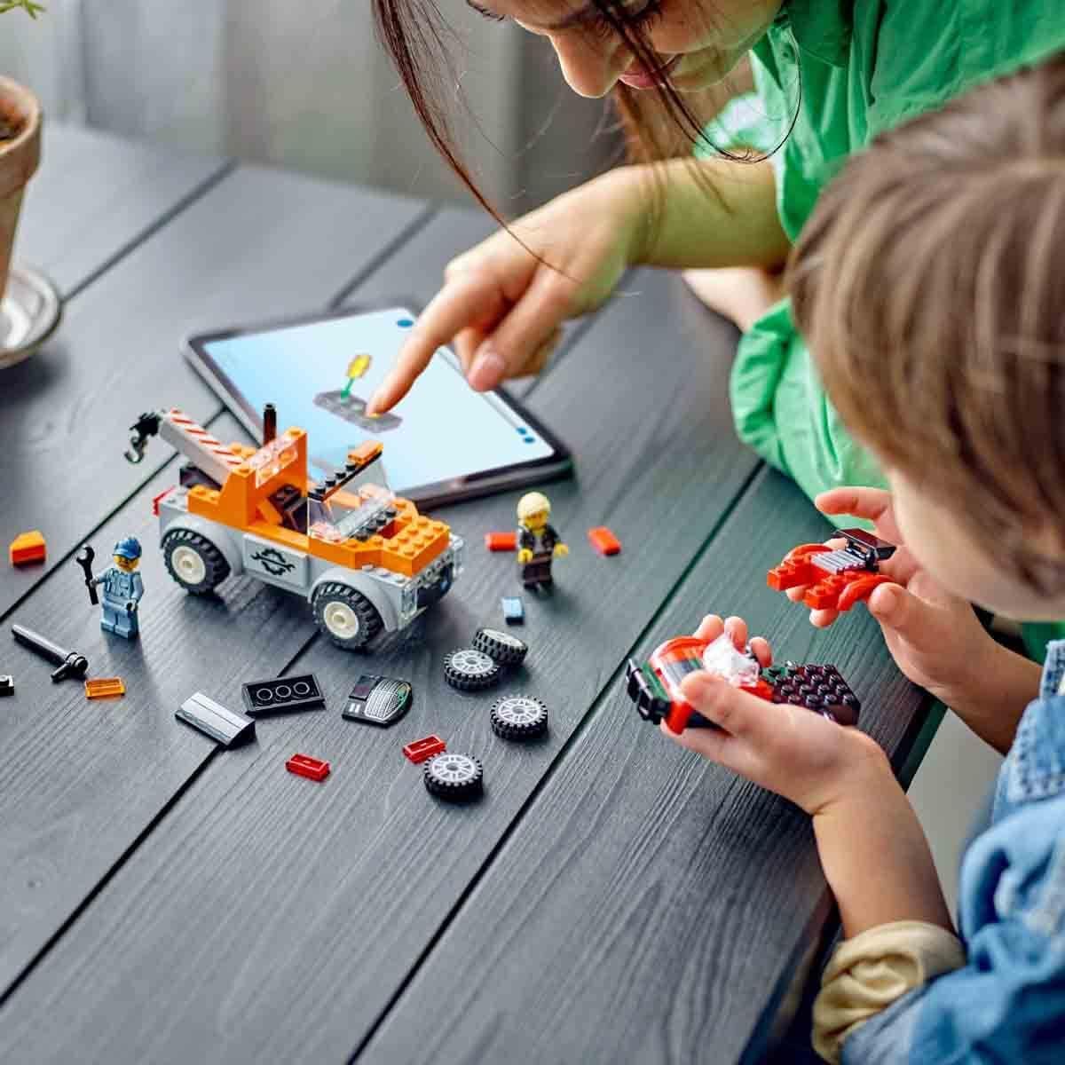 Lego City Çekici Kamyon ve Spor Araba Tamiri 60435 101 Parça