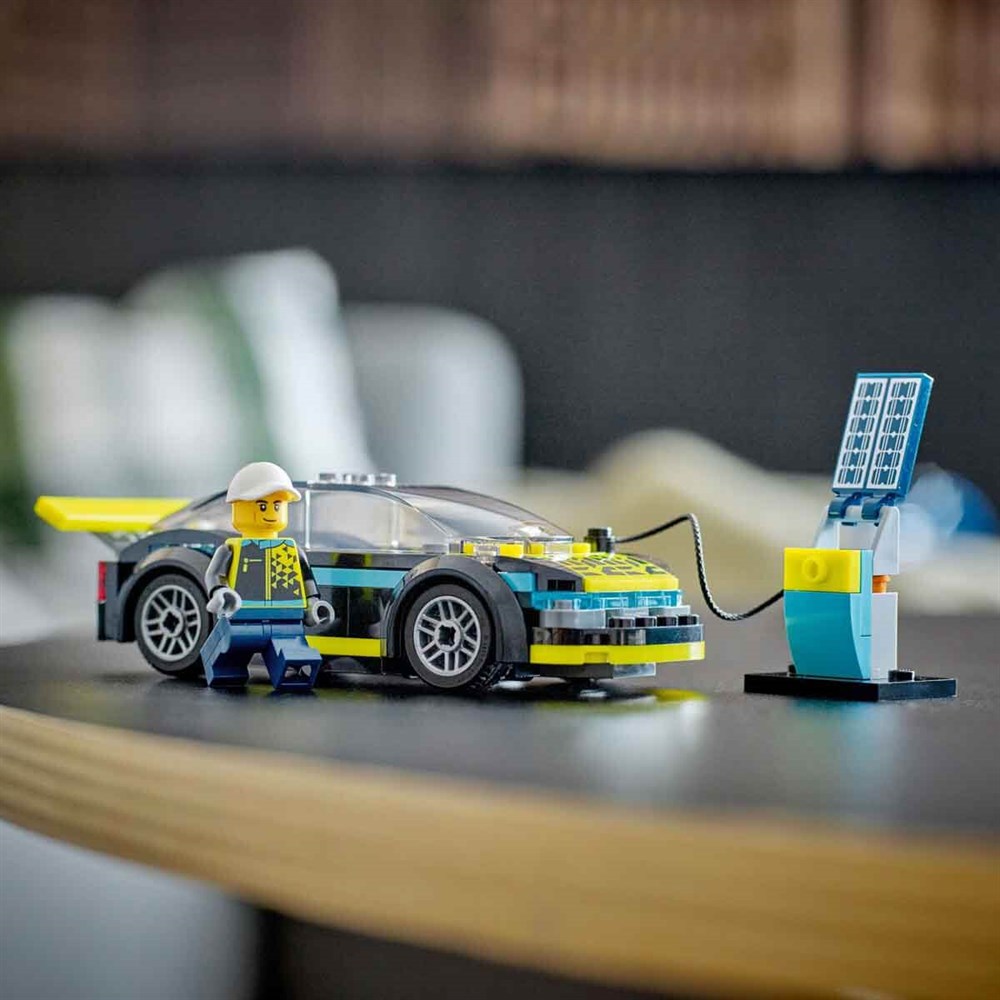 Lego City Elektrikli Spor Araba 95 Parça 60383