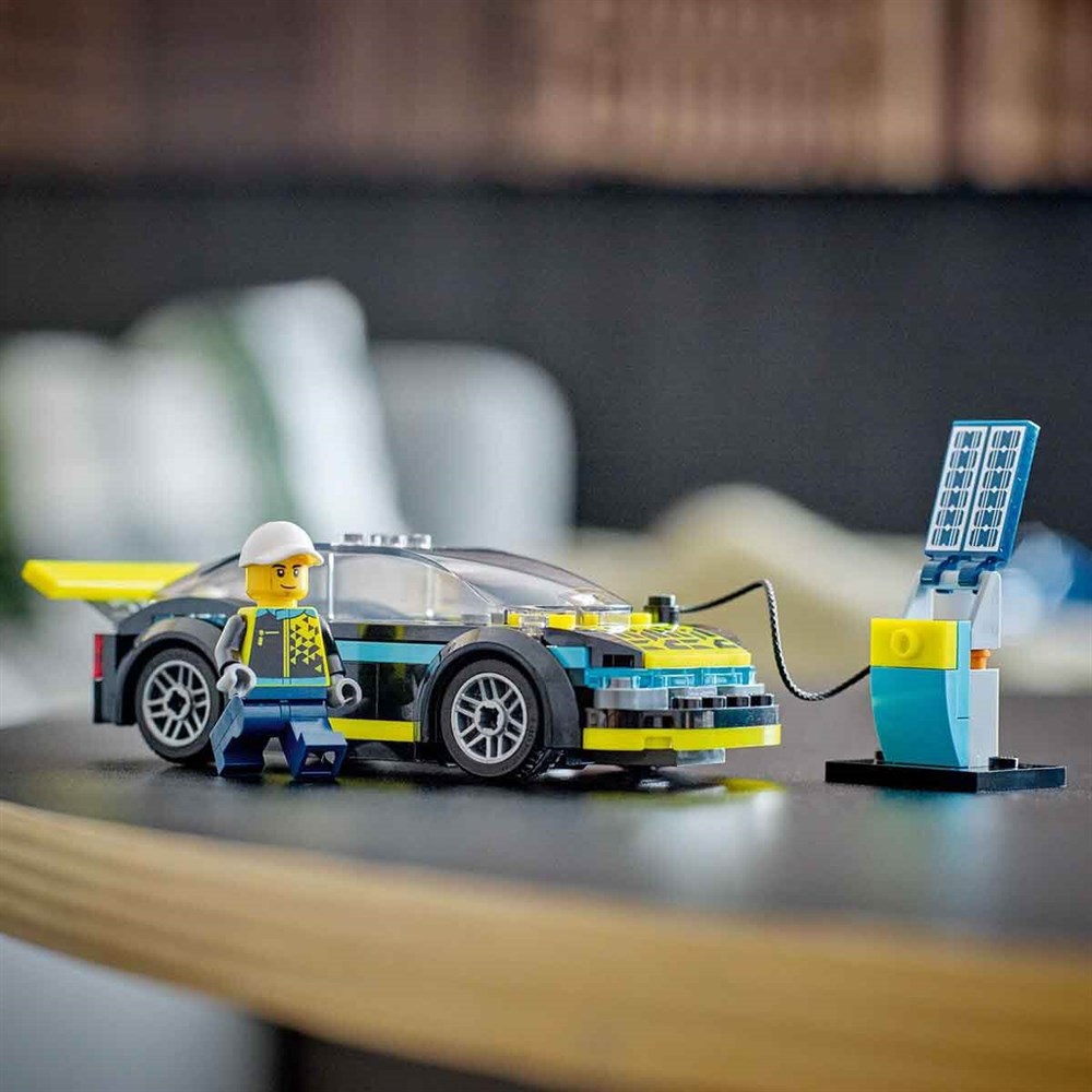 Lego City Elektrikli Spor Araba 95 Parça 60383