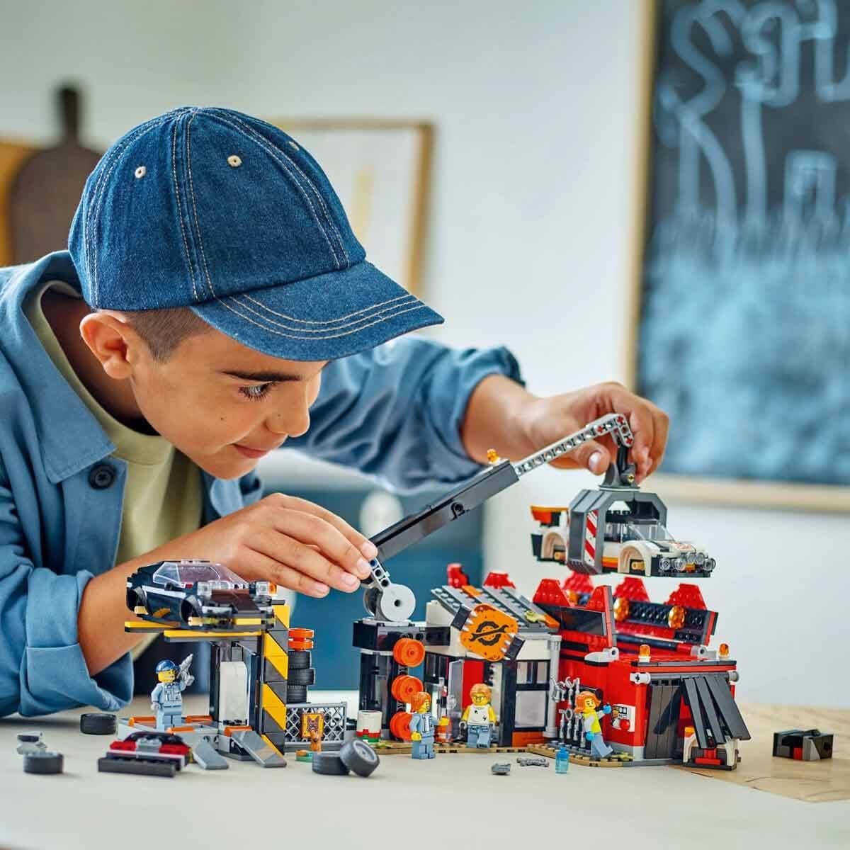 Lego City Hurdalık ve Arabalar 60472