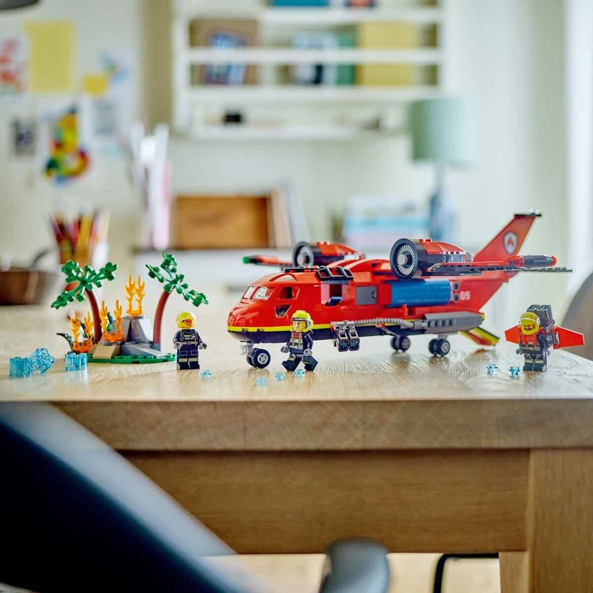 Lego City İtfaiye Kurtarma Uçağı 60413 - 6 Yaş ve Üzeri Çocuklar için İtfaiyeci Minifigürü İçeren Yaratıcı Oyuncak Yapım Seti 478 Parça