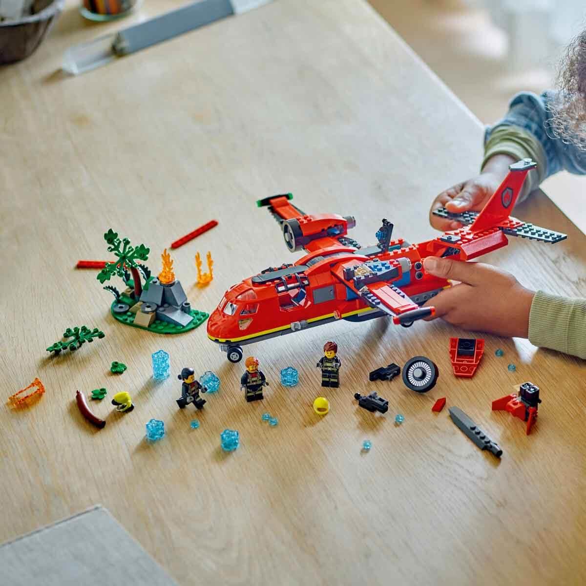 Lego City İtfaiye Kurtarma Uçağı 60413 - 6 Yaş ve Üzeri Çocuklar için İtfaiyeci Minifigürü İçeren Yaratıcı Oyuncak Yapım Seti 478 Parça