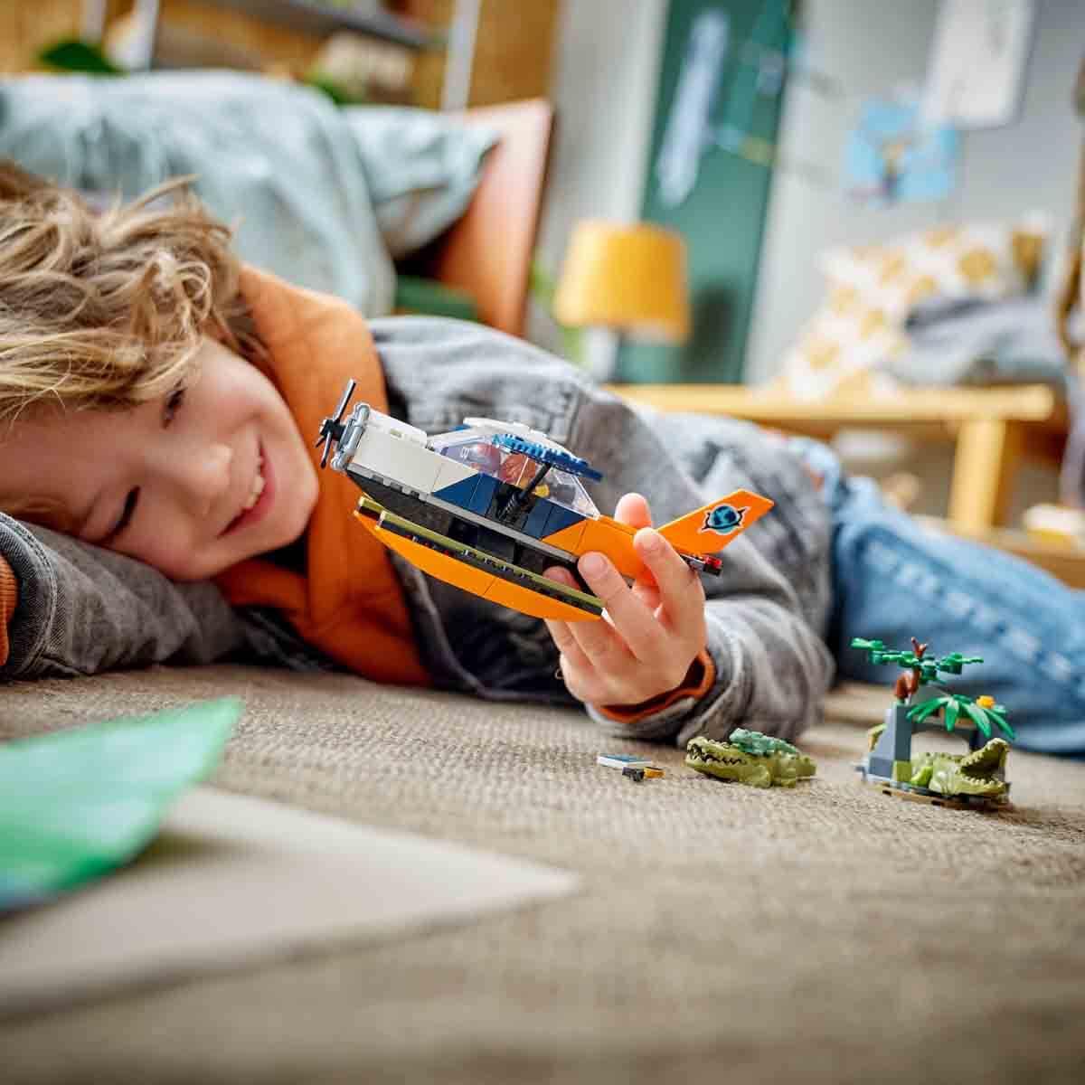Lego City Orman Kaşifinin Deniz Uçağı 60425 - 6 Yaş ve Üzeri Çocuklar için Yaratıcı Oyuncak Yapım Seti