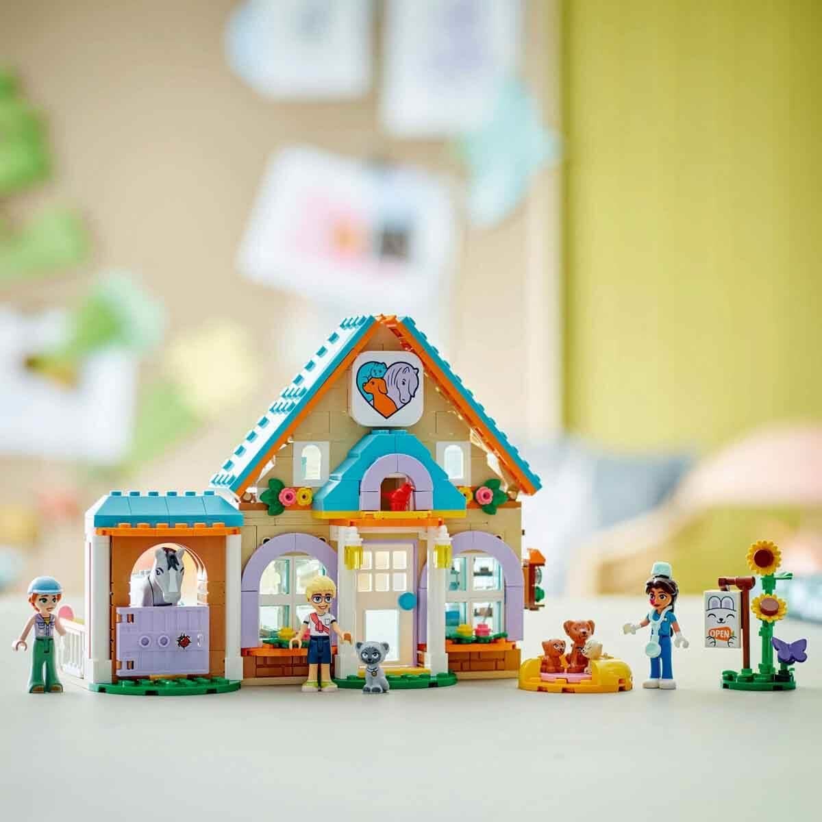 Lego Friends At ve Evcil Hayvan Veteriner Kliniği 42651