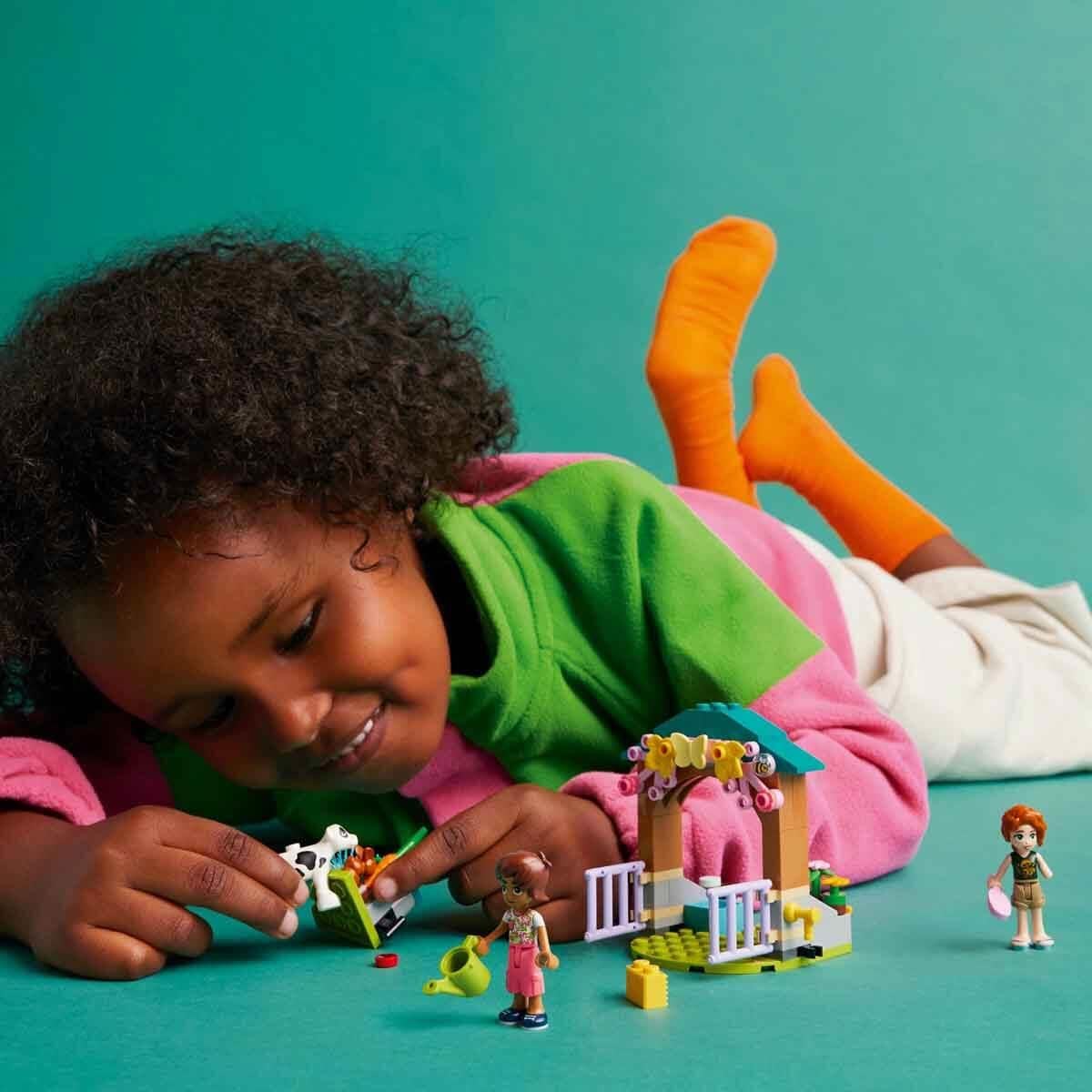 Lego Friends Autumn'un Dana Ahırı 42607 - 5 Yaş ve Üzeri Çocuklar için Çiftlik Hayvanları İçeren Yaratıcı Oyuncak Yapım Seti 79 Parça