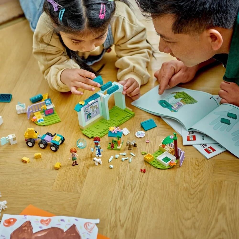 Lego Friends Çiftlik Hayvanı Veteriner Kliniği 42632