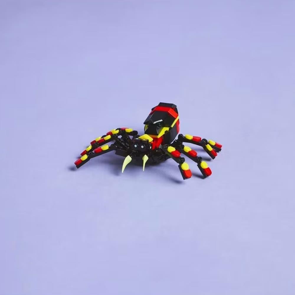 Lego Şaşırtıcı Örümcek 3in1 LMC31159