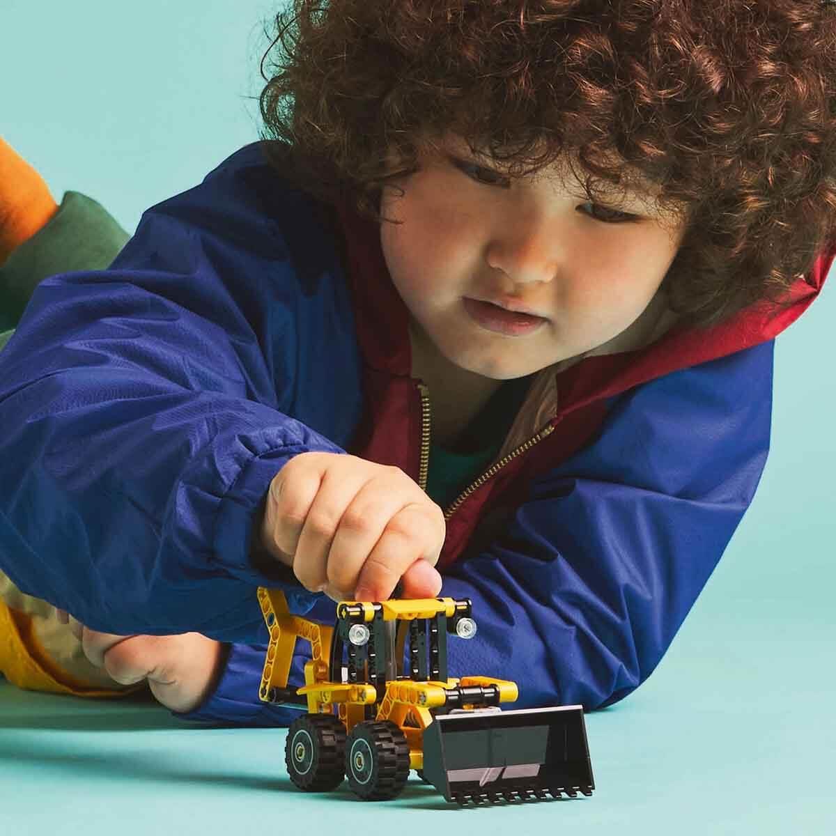 Lego Technic Kazıcı Yükleyici 42197 104 Parça