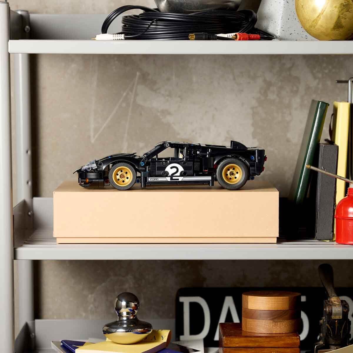 LMT42223 1966 FORD GT40