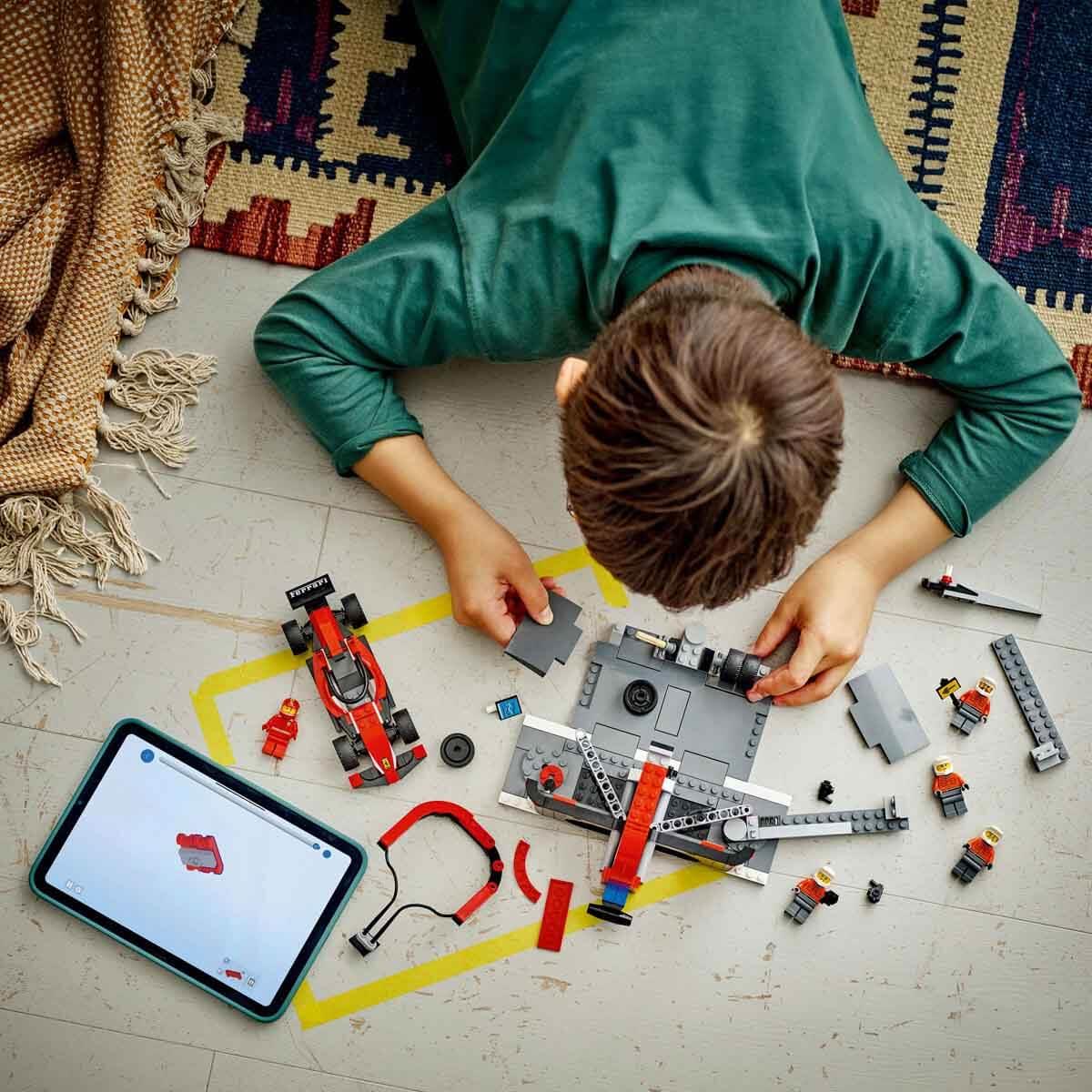 LSC60443 F1 PIT STOP VE EKIBI