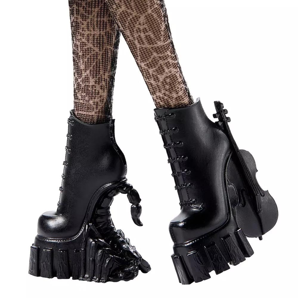 Monster High Wednesday Addams Okul Üniformalı Bebek HXJ04