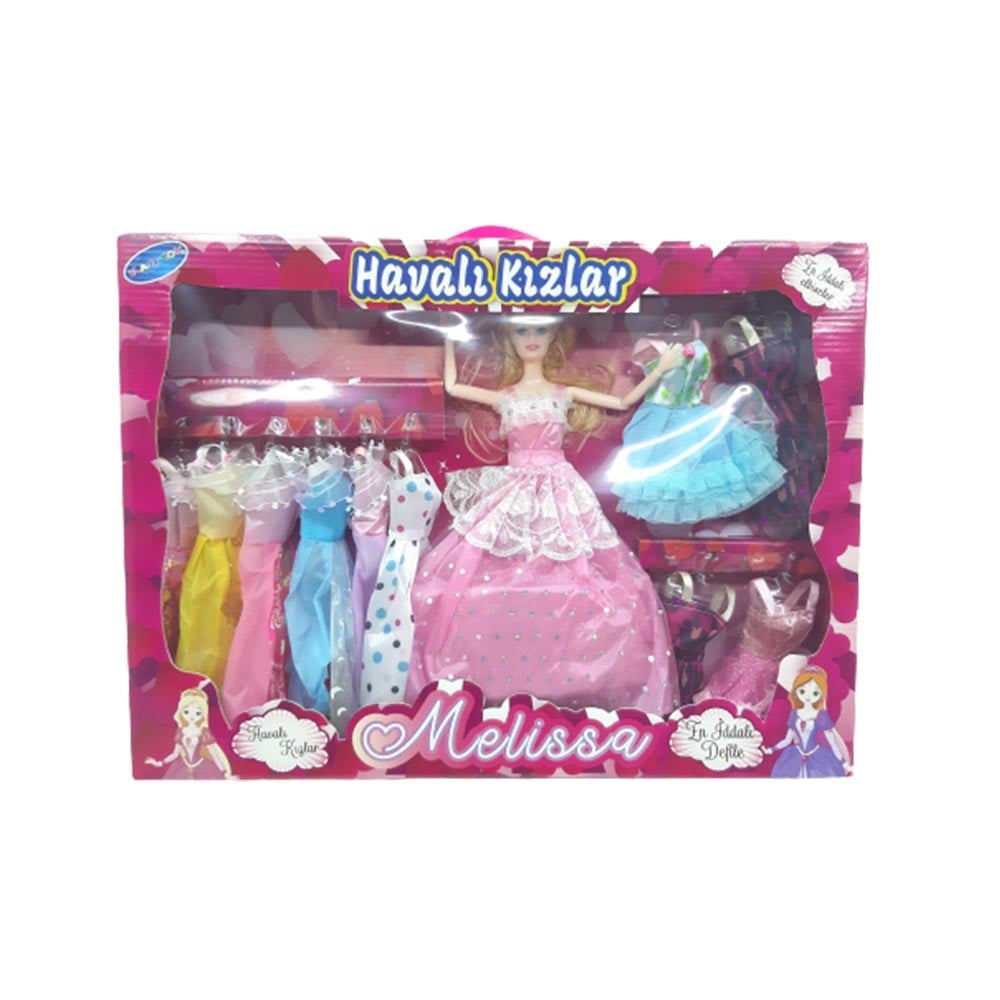 Oyuncak Bebek Melissa Defilede