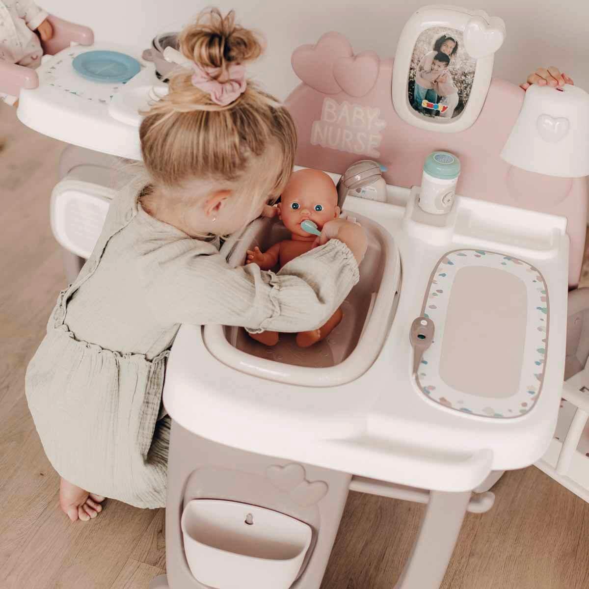 Simba Oyuncak Baby Nurse Bebek Aktivite Merkezi Oyun Seti 7600220376