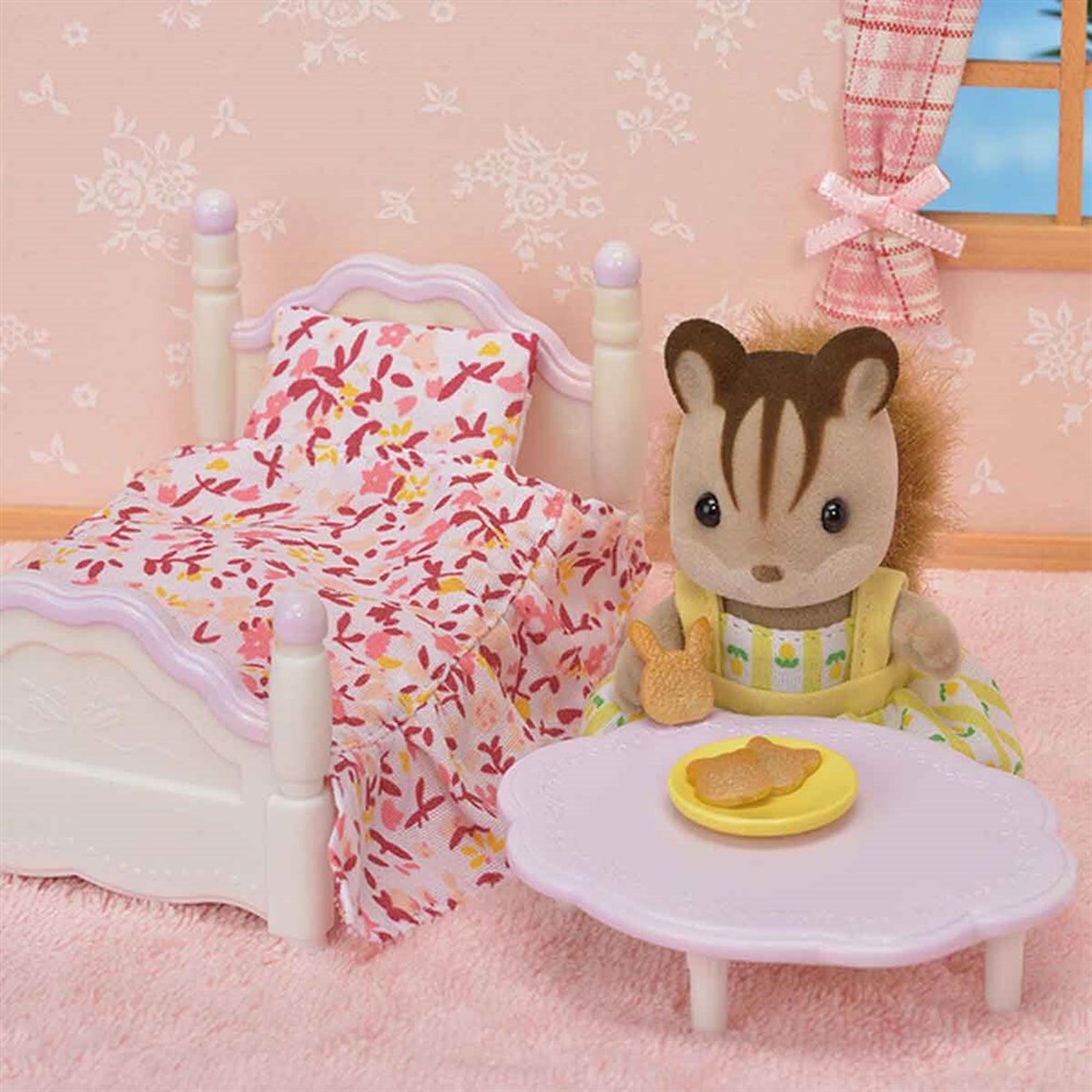 Sylvanian Families Yatak Odası ve Makyaj Masası ESF5285