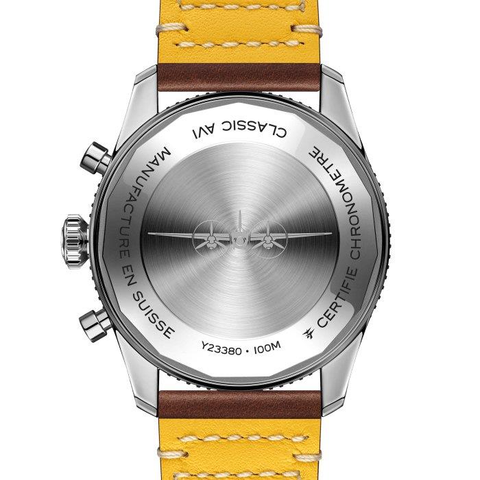 Breitling Classic AVI CHRONOGRAPH 42 MOSQUITO | Quadran