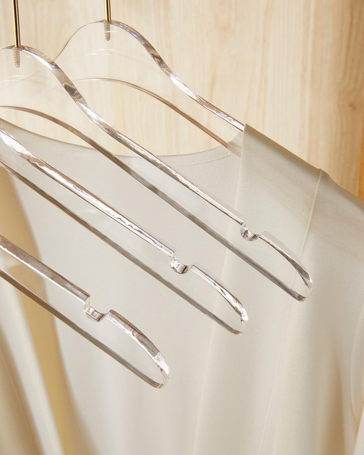 4'lü Şeffaf Akrilik Giysi Askısı 38.5 x 21.5 x 1 cm