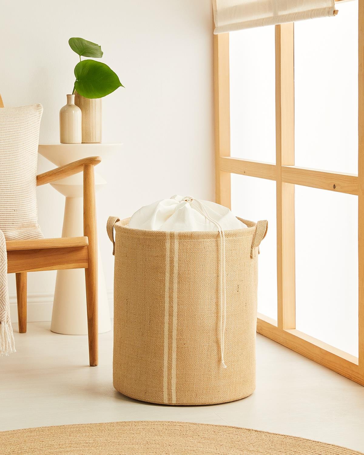 Ağzı Büzgülü Çizgili Jüt Çamaşır Sepeti 36 x 40 cm