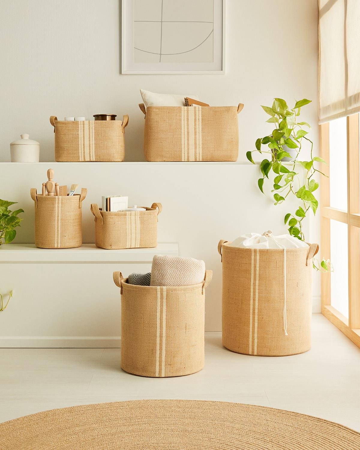 Ağzı Büzgülü Çizgili Jüt Çamaşır Sepeti 36 x 40 cm