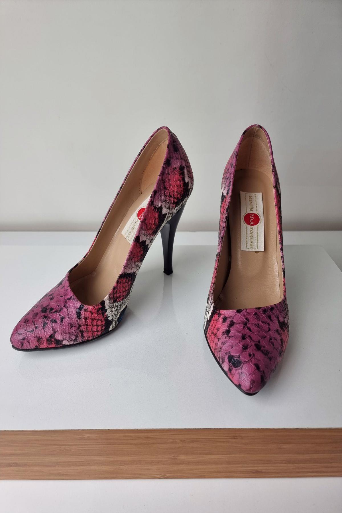 1150 Kadın Stiletto Topuklu Ayakkabı Fuşya Yılan