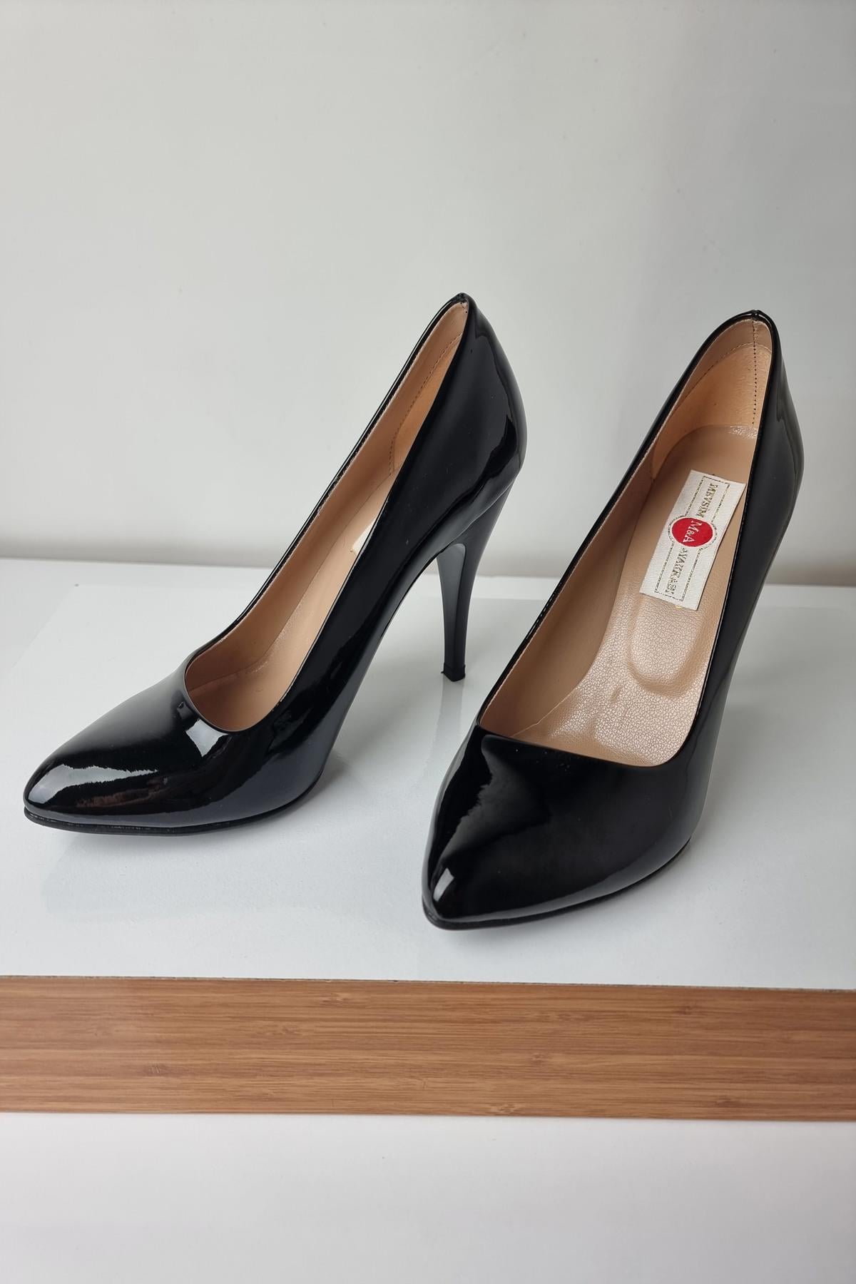 1150 Kadın Stiletto Topuklu Ayakkabı Siyah Rugan