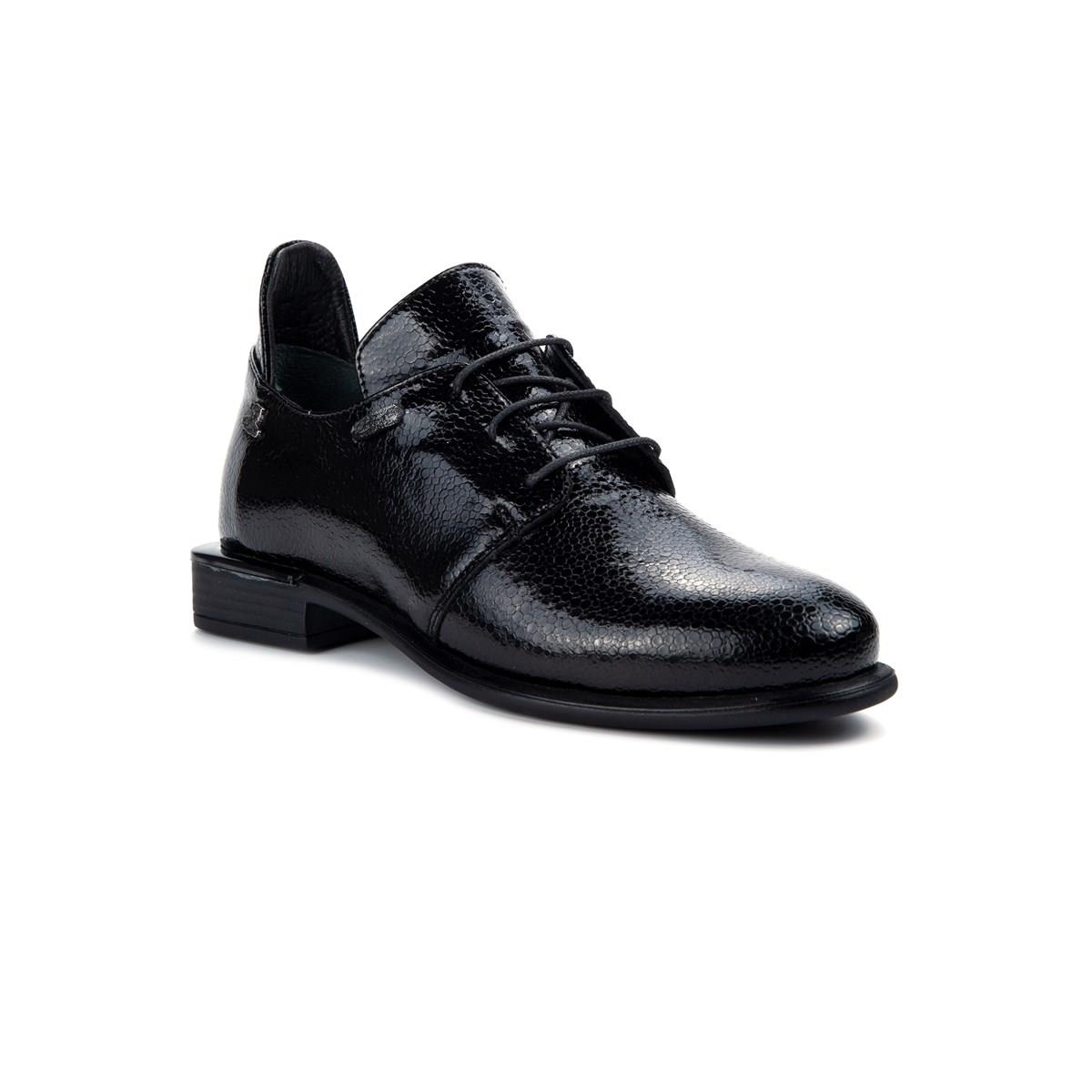 2050150 Hakiki Deri Kadın Smart Casual Ayakkabı Siyah Rugan