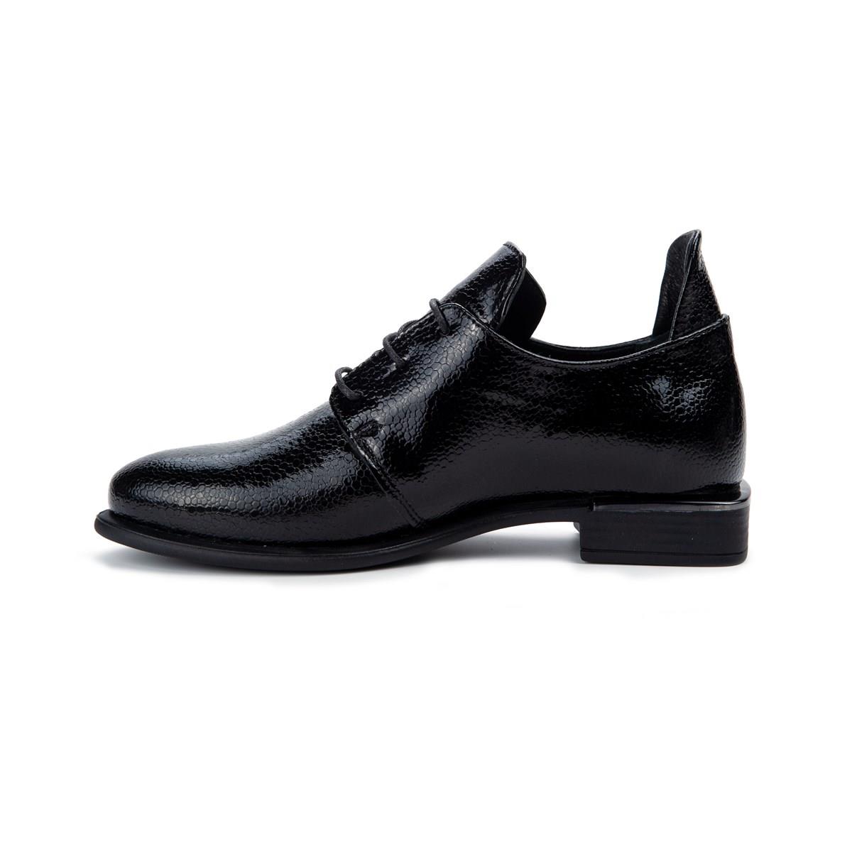 2050150 Hakiki Deri Kadın Smart Casual Ayakkabı Siyah Rugan