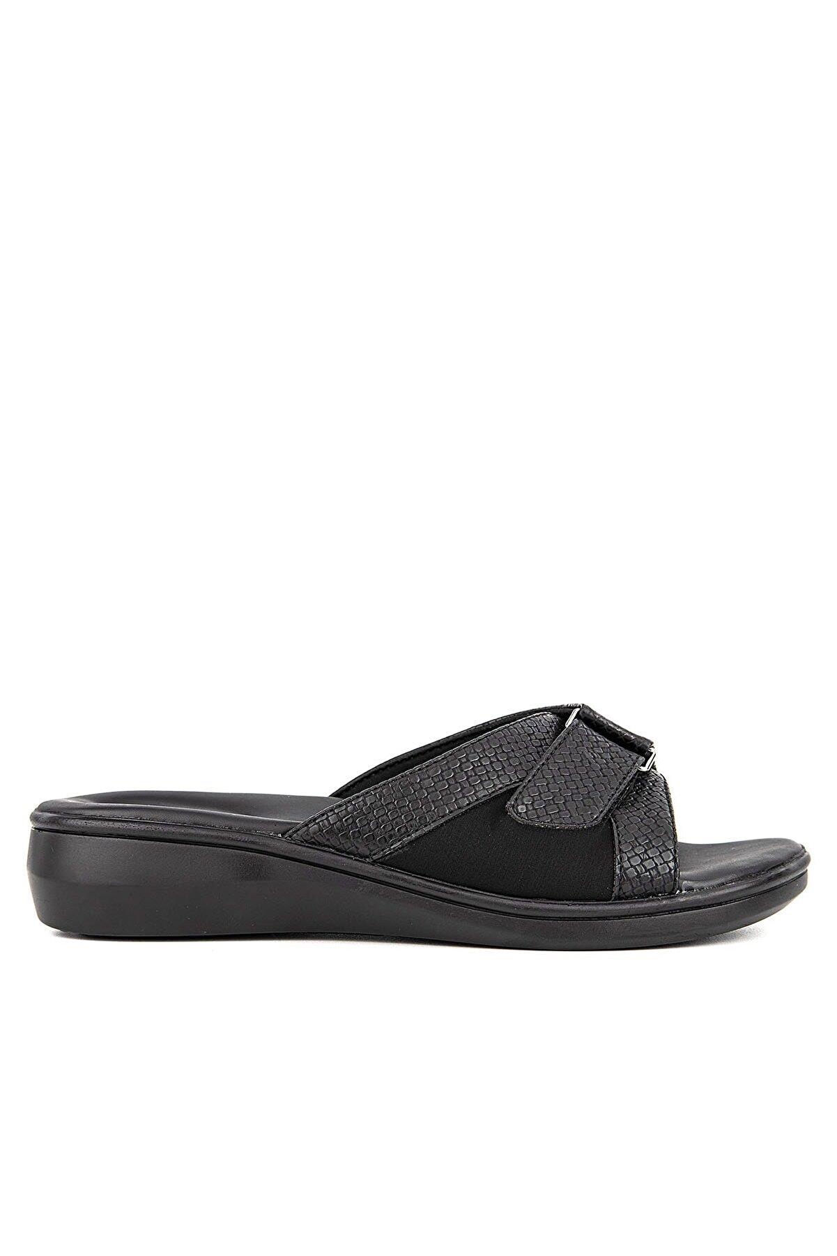 32201 Valdes Kadın Günlük Terlik Siyah