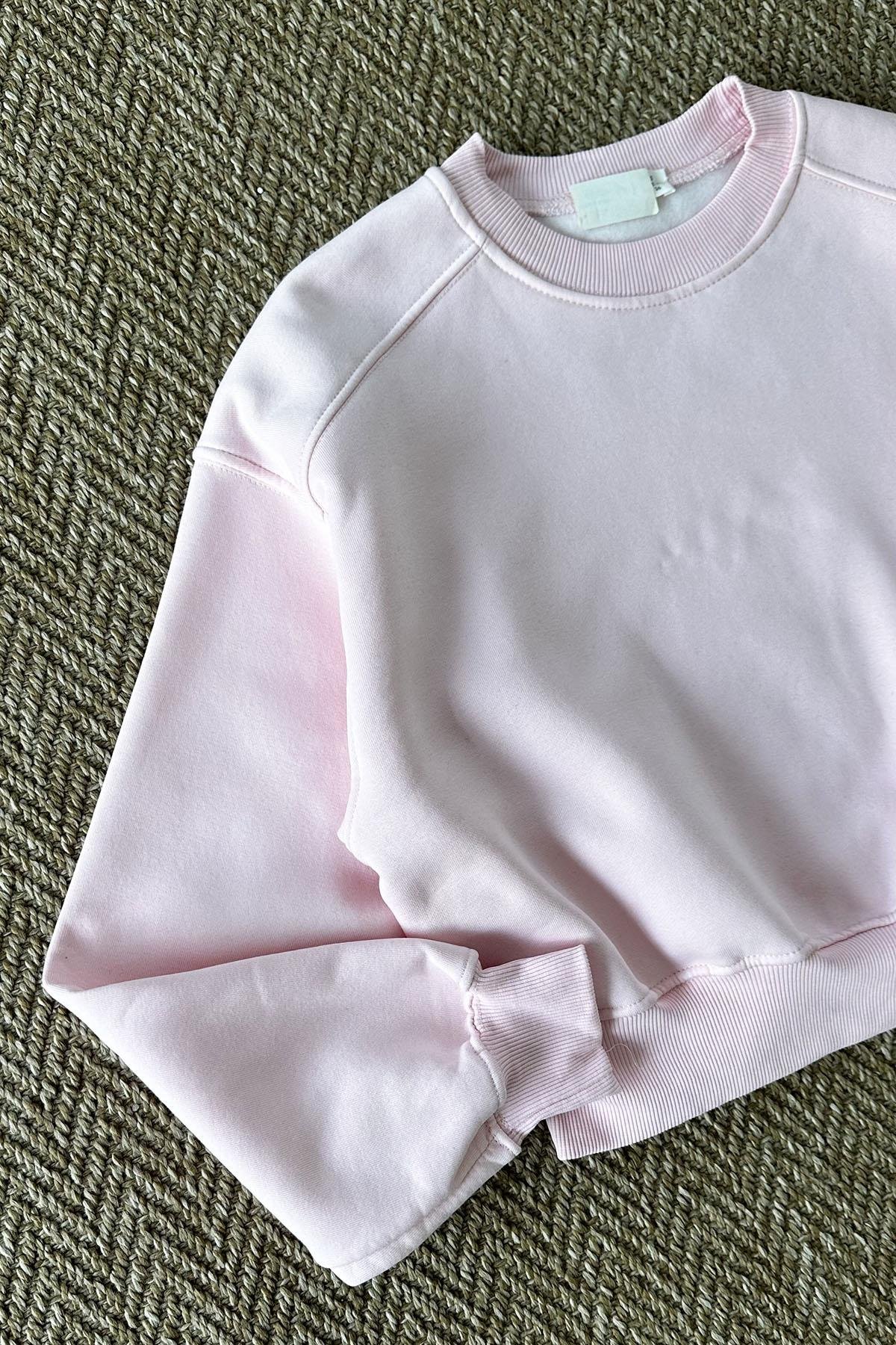 Kadın Bisiklet Yaka Basic Crop Sweatshirt - PEMBE