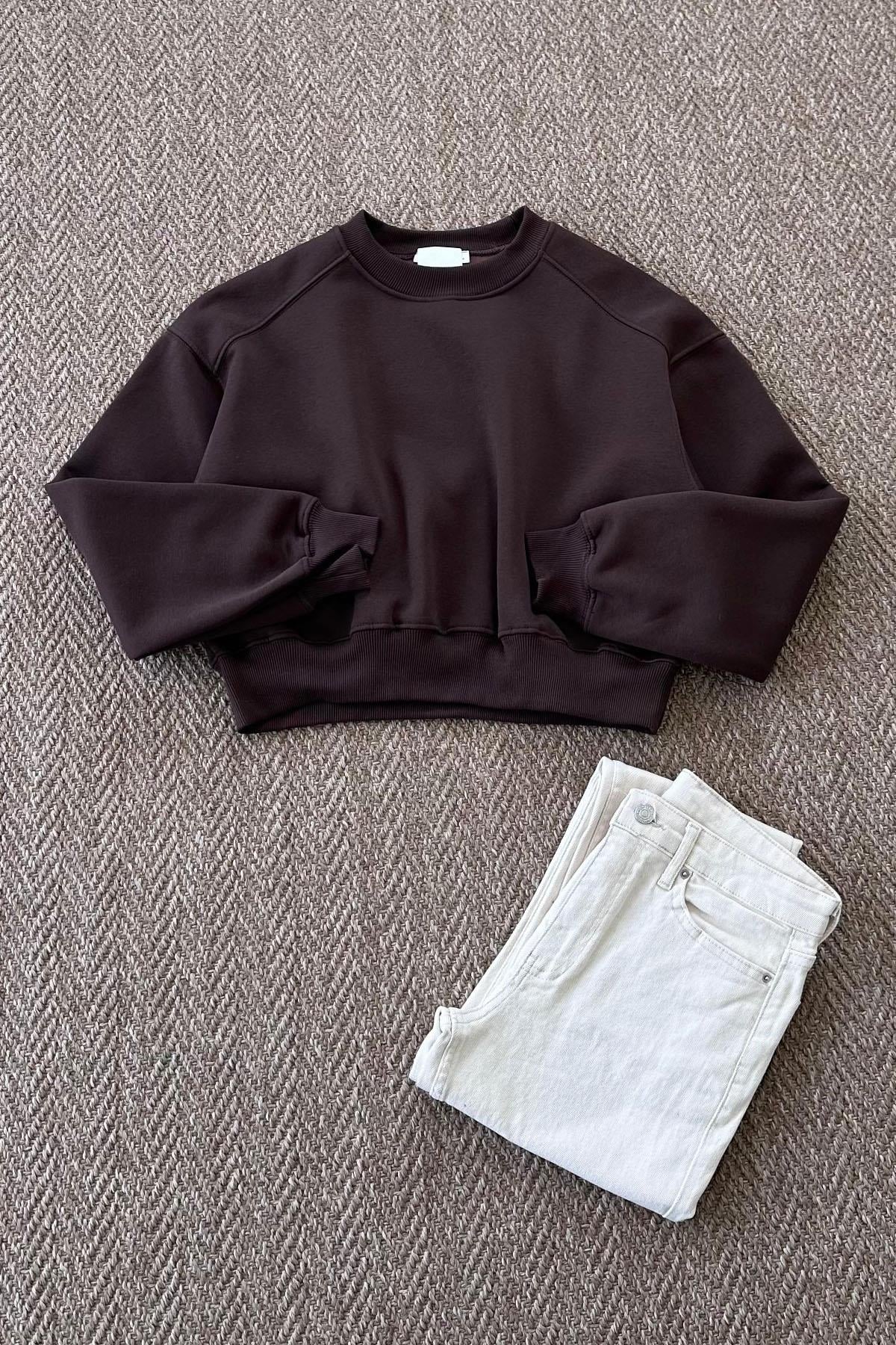 Kadın Bisiklet Yaka Basic Crop Sweatshirt - KAHVE