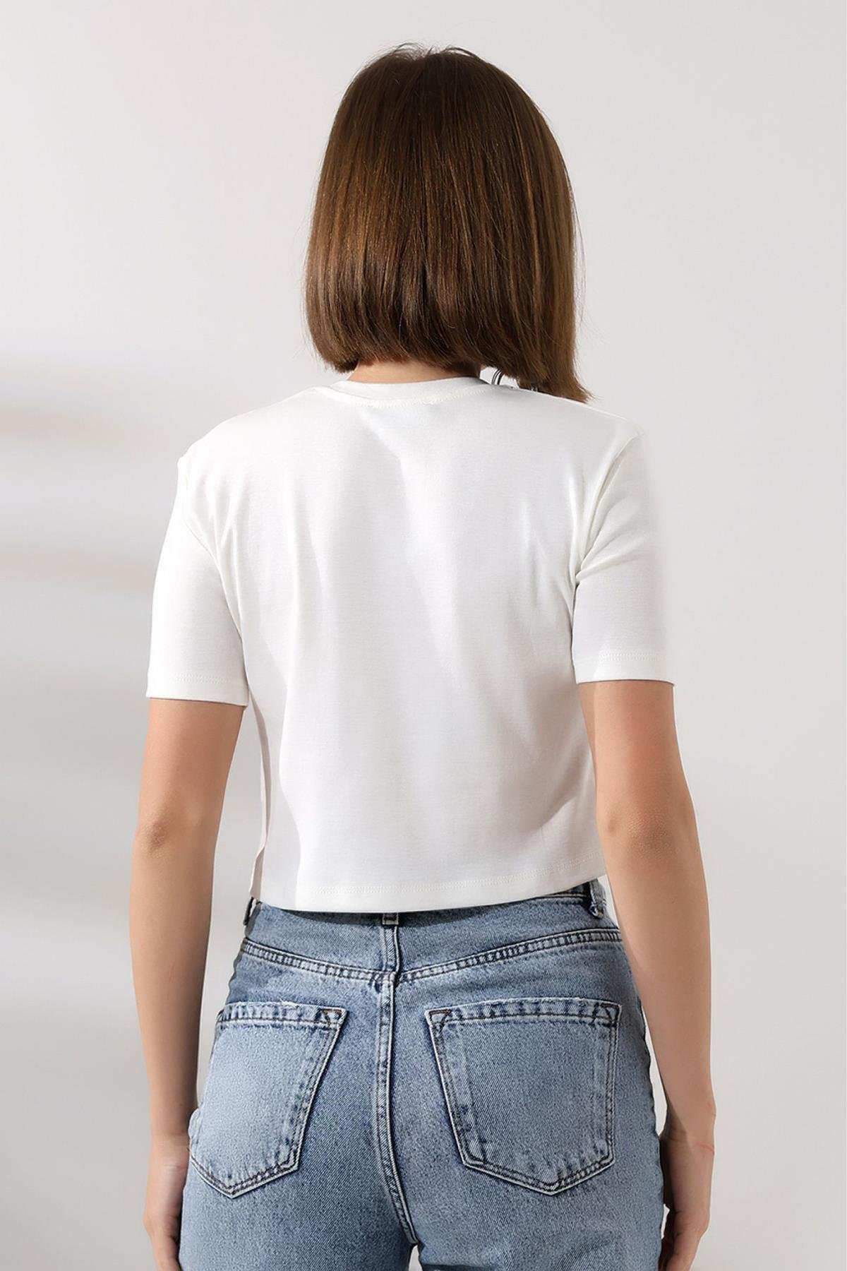 Kadın Bisiklet Yaka Crop Tshirt - EKRU