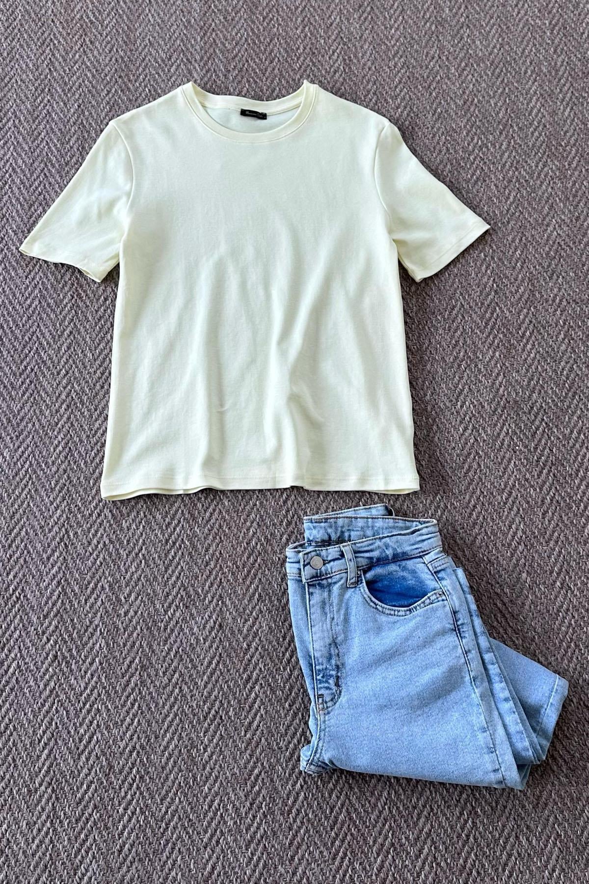 Kadın Bisiklet Yaka Kısa Kol Basic Tshirt - SARI