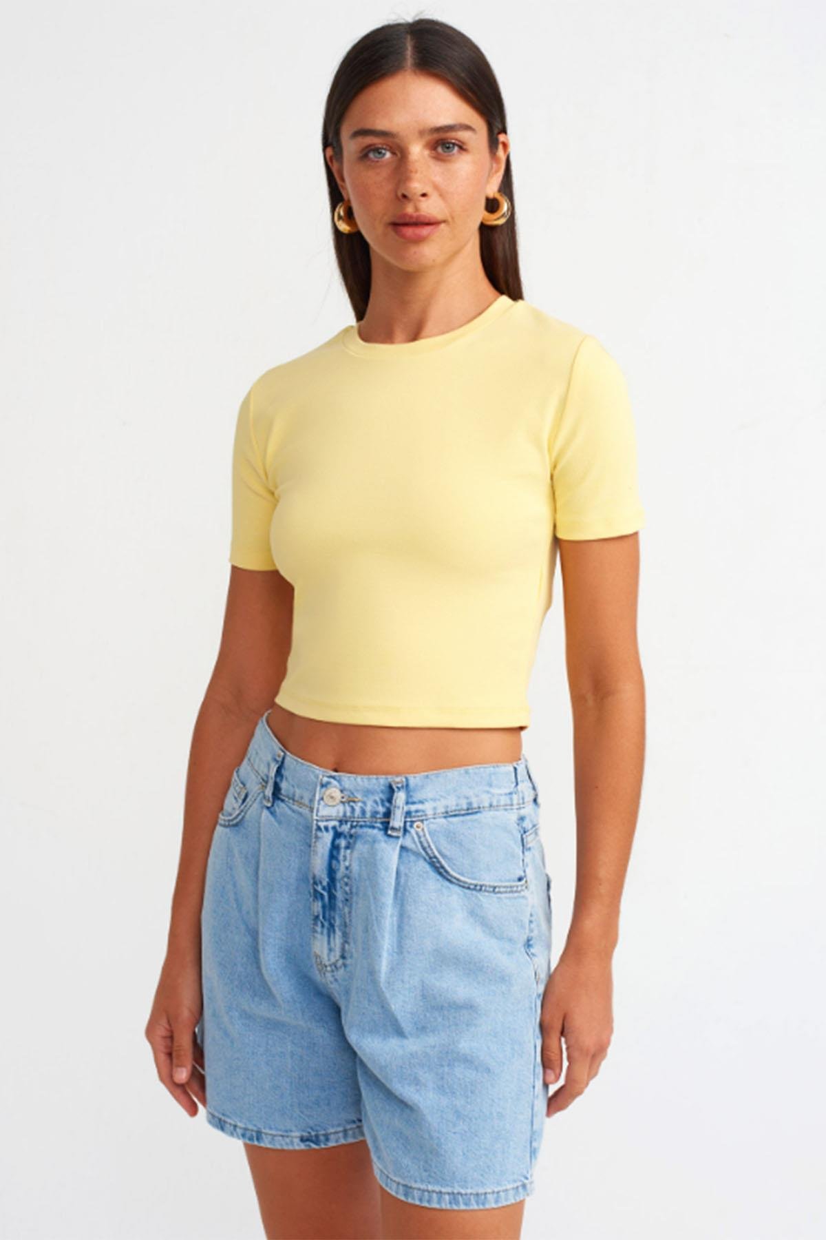 Kadın Crop Tshirt - SARI